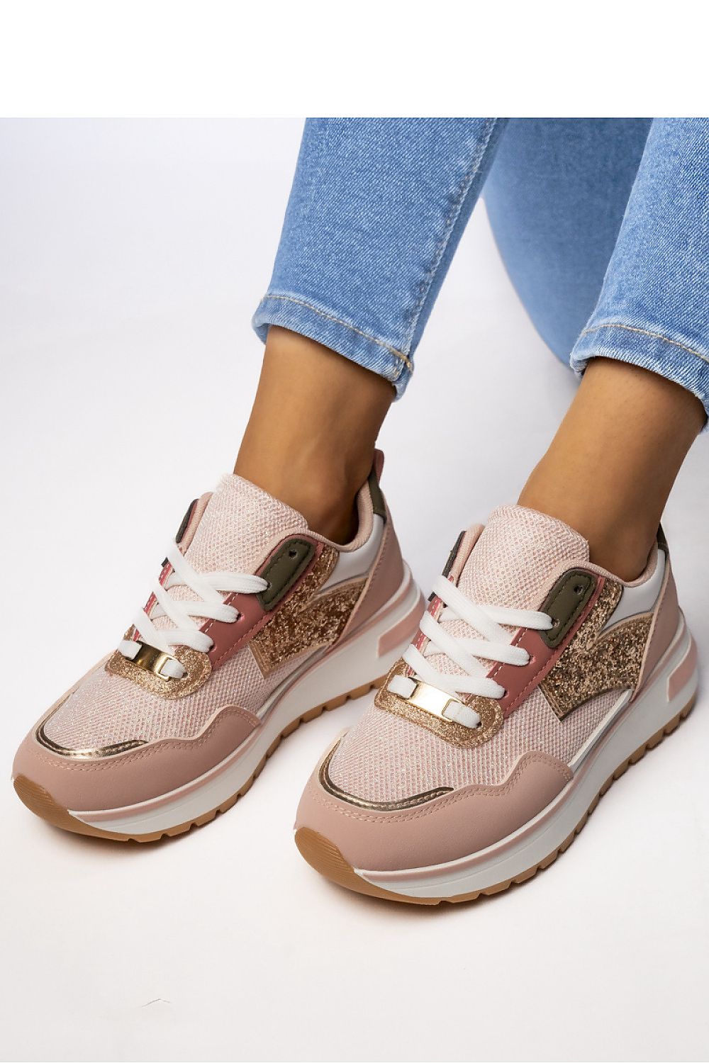 Sport Shoes model 210472 Inello