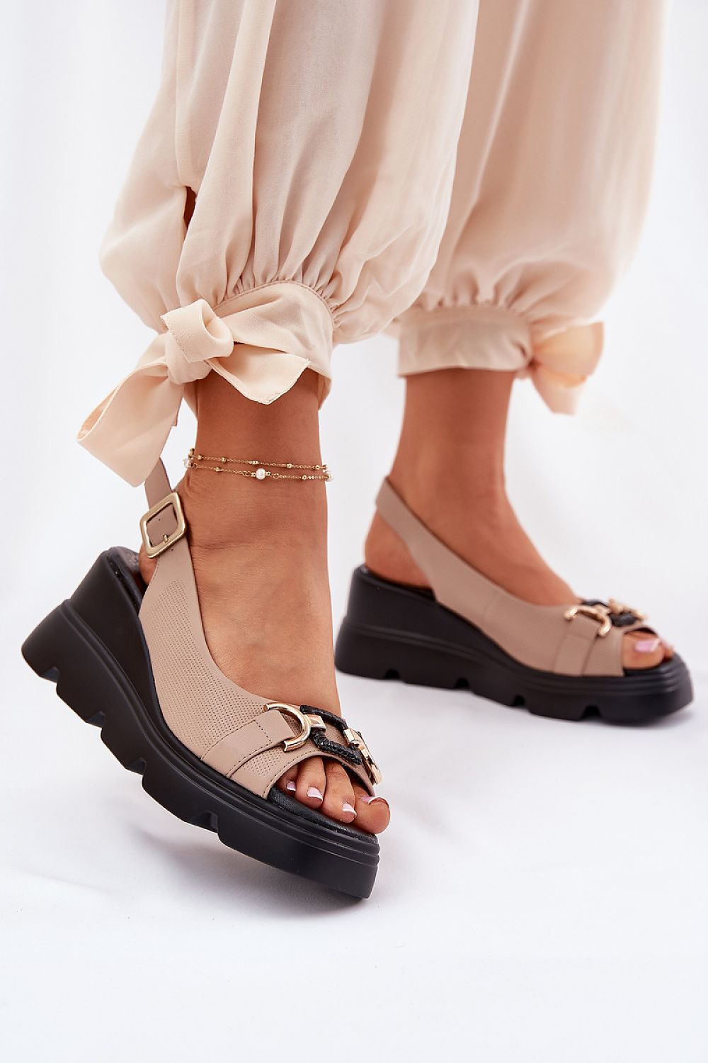 Buskin model 212134 Step in style